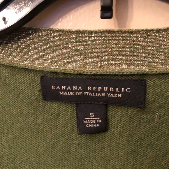 Banana Republic Sweater - Picture 2 of 3